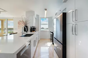 90 Alton Rd, Miami Beach, FL 33139 - Photo 11