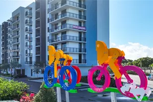 9000 Ramblewood Dr, Coral Springs, FL 33071 - Photo 3