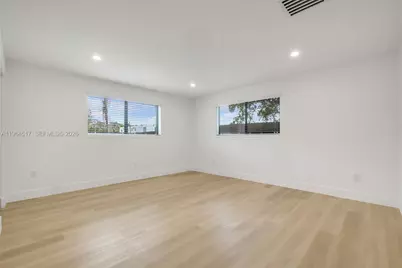 17887 78th Pl, Hialeah, FL 33015 - Photo 11