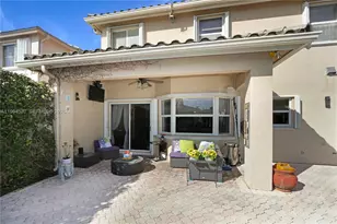 9465 SW 155th Ave, Miami, FL 33196 - Photo 5