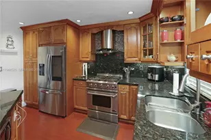 9465 SW 155th Ave, Miami, FL 33196 - Photo 7