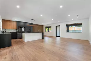 8270 SW 130th St, Pinecrest, FL 33156 - Photo 3