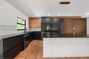 8270 SW 130th St, Pinecrest, FL 33156 - Photo 13