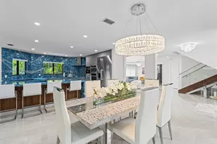 6180 Pine Tree Dr, Miami Beach, FL 33140 - Photo 19