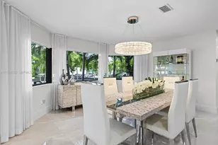 6180 Pine Tree Dr, Miami Beach, FL 33140 - Photo 17