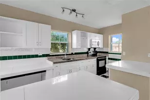 27100 SW 121st Ct, Homestead, FL 33032 - Photo 7