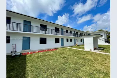 180 NE 57th St #10, Miami, FL 33137 - Photo 11