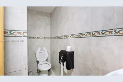 508 W 1st Ave, Hialeah, FL 33010 - Photo 7