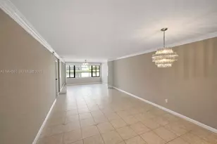 10722 W Clairmont Cir, Tamarac, FL 33321 - Photo 19