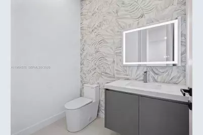 1337 NE 13th Ave, Fort Lauderdale, FL 33304 - Photo 7