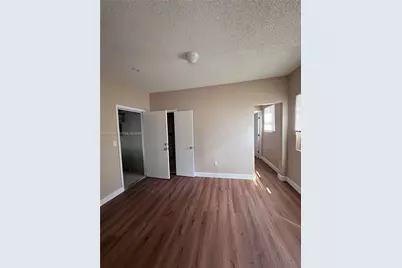 295 NE 55th St #2, Miami, FL 33137 - Photo 3