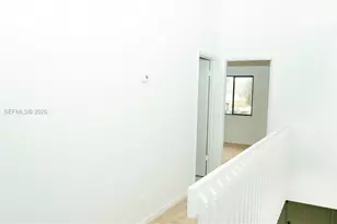 7041 SW 42nd Pl, Davie, FL 33314 - Photo 13