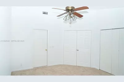 7041 SW 42nd Pl, Davie, FL 33314 - Photo 15