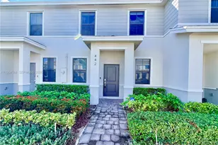 442 NE 13th St, Florida City, FL 33034 - Photo 1