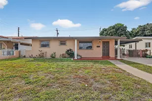 1010 W 33rd Pl, Hialeah, FL 33012 - Photo 3