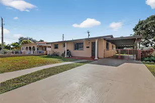 1010 W 33rd Pl, Hialeah, FL 33012 - Photo 5