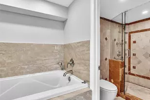 16570 NE 26th Ave, North Miami Beach, FL 33160 - Photo 19