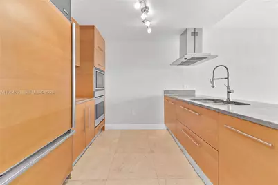 465 Brickell Ave #917, Miami, FL 33131 - Photo 5
