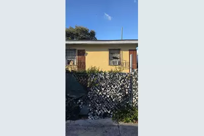 1511 NW 64th St, Miami, FL 33147 - Photo 7