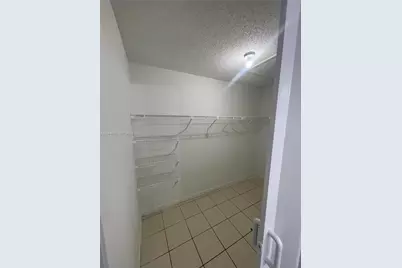 9700 Hammocks Blvd #204, Miami, FL 33196 - Photo 15