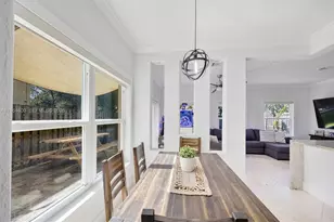 1602 SE 20th Rd, Homestead, FL 33035 - Photo 9