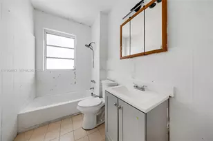 1342 NW 1st St, Miami, FL 33125 - Photo 33