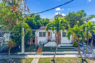 1342 NW 1st St, Miami, FL 33125 - Photo 5