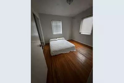 8110 Crespi Blvd #3, Miami Beach, FL 33141 - Photo 9