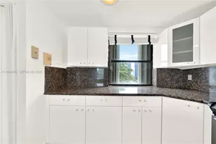 385 Poinciana Dr, Sunny Isles Beach, FL 33160 - Photo 15