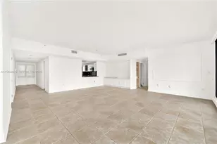 385 Poinciana Dr, Sunny Isles Beach, FL 33160 - Photo 7