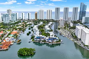 385 Poinciana Dr, Sunny Isles Beach, FL 33160 - Photo 45