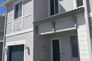 623 SE 13th St Cir, Homestead, FL 33034 - Photo 1