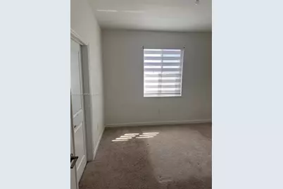 623 SE 13th St Cir, Homestead, FL 33034 - Photo 7