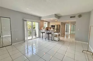 1960 Marseille Dr, Miami Beach, FL 33141 - Photo 7