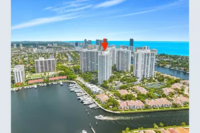 21055 Yacht Club Dr #802, Aventura, FL 33180 - Photo 5