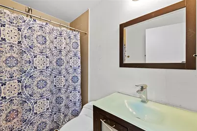 2071 NW 86th St, Miami, FL 33147 - Photo 3