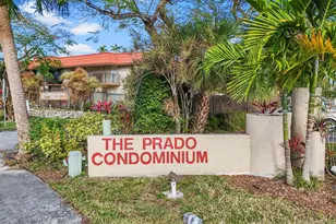 10641 SW 108th Ave, Miami, FL 33176 - Photo 17