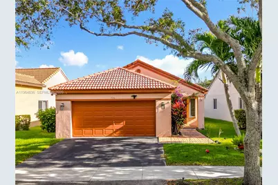 1536 Presidio Dr, Weston, FL 33327 - Photo 3