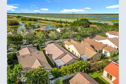 1536 Presidio Dr, Weston, FL 33327 - Photo 47