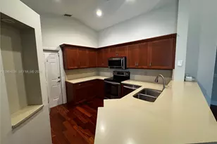 1536 Presidio Dr, Weston, FL 33327 - Photo 11