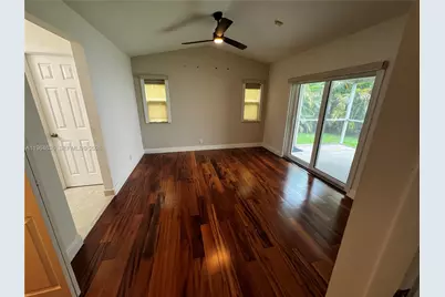 1536 Presidio Dr, Weston, FL 33327 - Photo 15