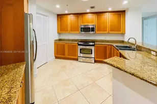 55 Merrick Wy, Coral Gables, FL 33134 - Photo 29