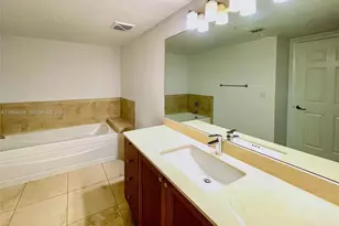 55 Merrick Wy, Coral Gables, FL 33134 - Photo 17