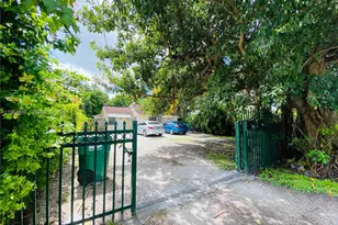 326 NW 96th St, Miami, FL 33150 - Photo 1