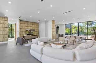 871 NE 83rd St, Miami, FL 33138 - Photo 13