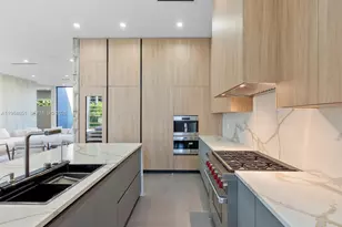 871 NE 83rd St, Miami, FL 33138 - Photo 3