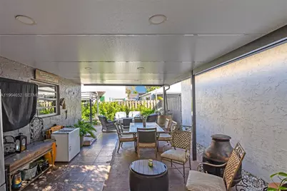 8253 NW 192nd Ter, Hialeah, FL 33015 - Photo 29