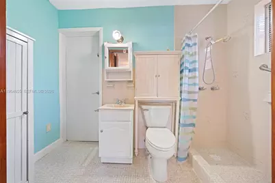 7110 SW 13th Ter, Miami, FL 33144 - Photo 29