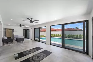 2415 NE 35th Dr, Fort Lauderdale, FL 33308 - Photo 5