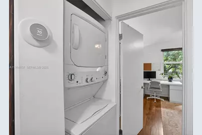 1953 NE 15th Ave, Fort Lauderdale, FL 33305 - Photo 17